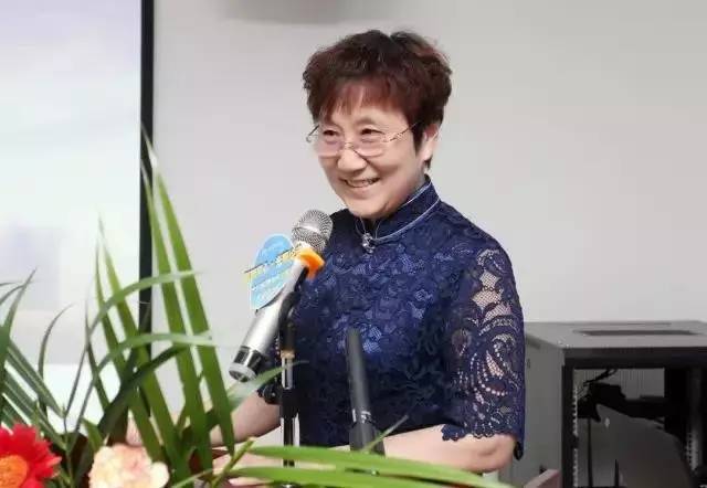 由西安市雁塔区医疗管理协会与太阳成tyc122cc(中国)集团集团主办的医路同心·光明论道——太阳成tyc122cc·西安2017斜视与小儿眼科学术会议在西安太阳成tyc122cc(中国)集团学术会议厅