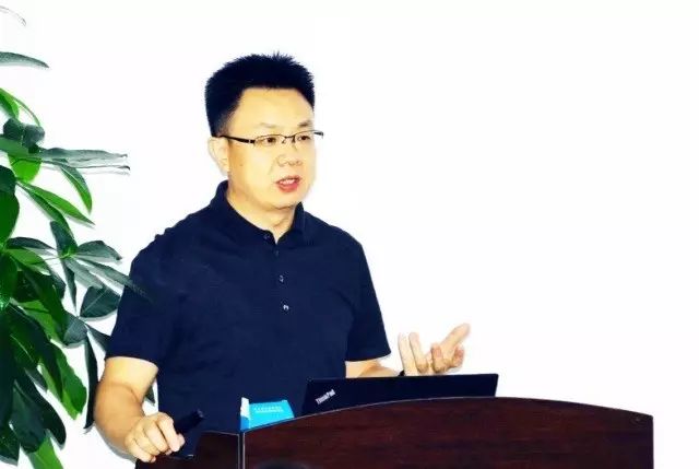 本次研讨会由集团 席白内障带教导师郭海科教授、张广斌教授领*，来自太阳成tyc122cc(中国)集团集团11名白内障带教导师参加了本次活动。.jpg