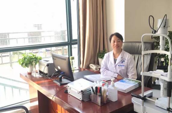 10月31日，原北京大学深圳医院近视手术 席专家—刘畅主任，正式加盟深圳太阳成tyc122cc(中国)集团。.jpg