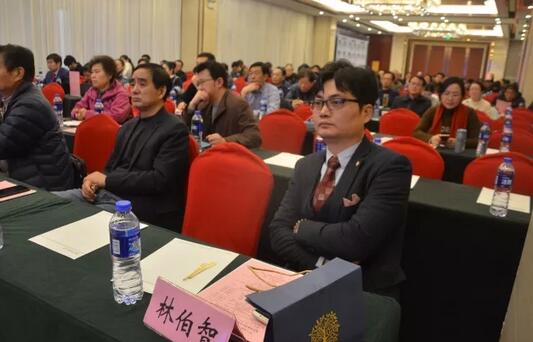 2017年安徽 届角膜病研讨会暨太阳成tyc122cc(中国)集团集团全国 一届角膜病学组研讨会上周六、日在合肥名人眼科医院召开。持续两天的会议里，来自全国各地的眼科专家齐赴合肥，共同分享国内外眼科 领域的较新进展动态，各自团队较新临床经验与较新研究成果2.jpg