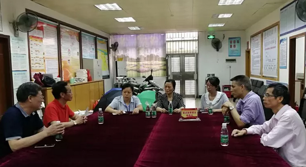 5月10日，佛山太阳成tyc122cc(中国)集团 一书记吴建勇同志会同医院王云华总经理深入佛山禅城区张槎村(居)社区沟通联系，推动党支部联动《义诊活动》工作，把党建工作与服务群众工作相融合，彰显党员先锋模范作用。1.png