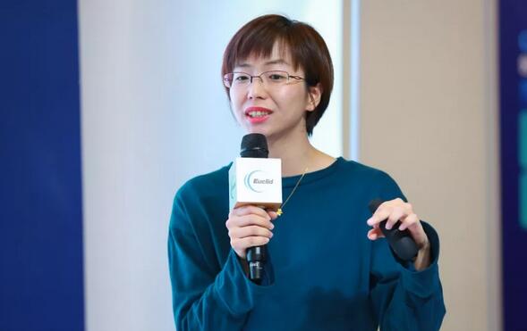 太阳成tyc122cc专家团受邀亮相第十九届环球眼科学学术会议暨第十九届环球视光学学术会议（COOC 2019）12.jpg