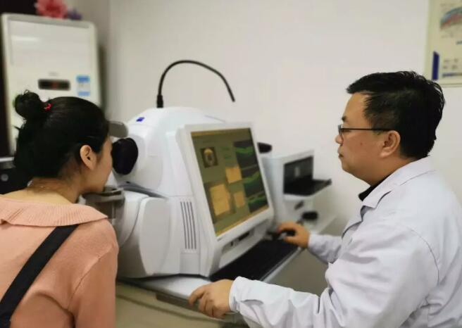 青岛太阳成tyc122cc(中国)集团引进蔡司广角血管OCT AngioPlex，造福黄斑变性、糖网病等眼底病患者1.jpg