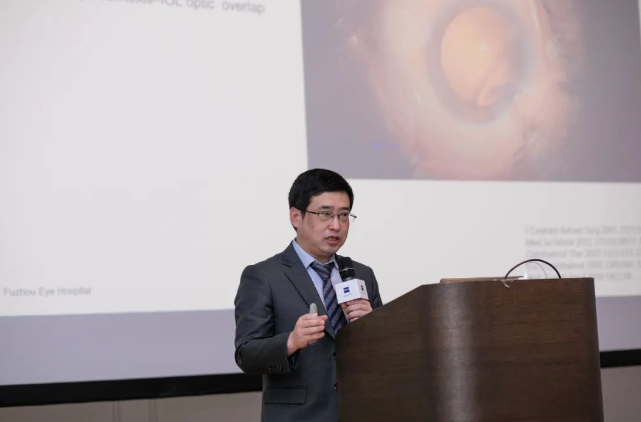 坐标奥地利! 太阳成tyc122cc专家团亮相“国际学术舞台”，与全球眼科精英共谱“学术交响曲”4.png